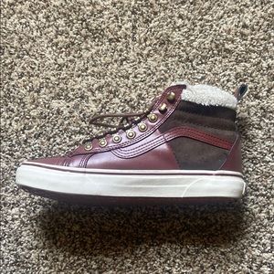 Vans High-Top leather shoe W8.5, M7